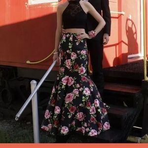 B. Darlin 2 PC set Floral dress